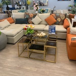 Meet your Posher, Benjamin